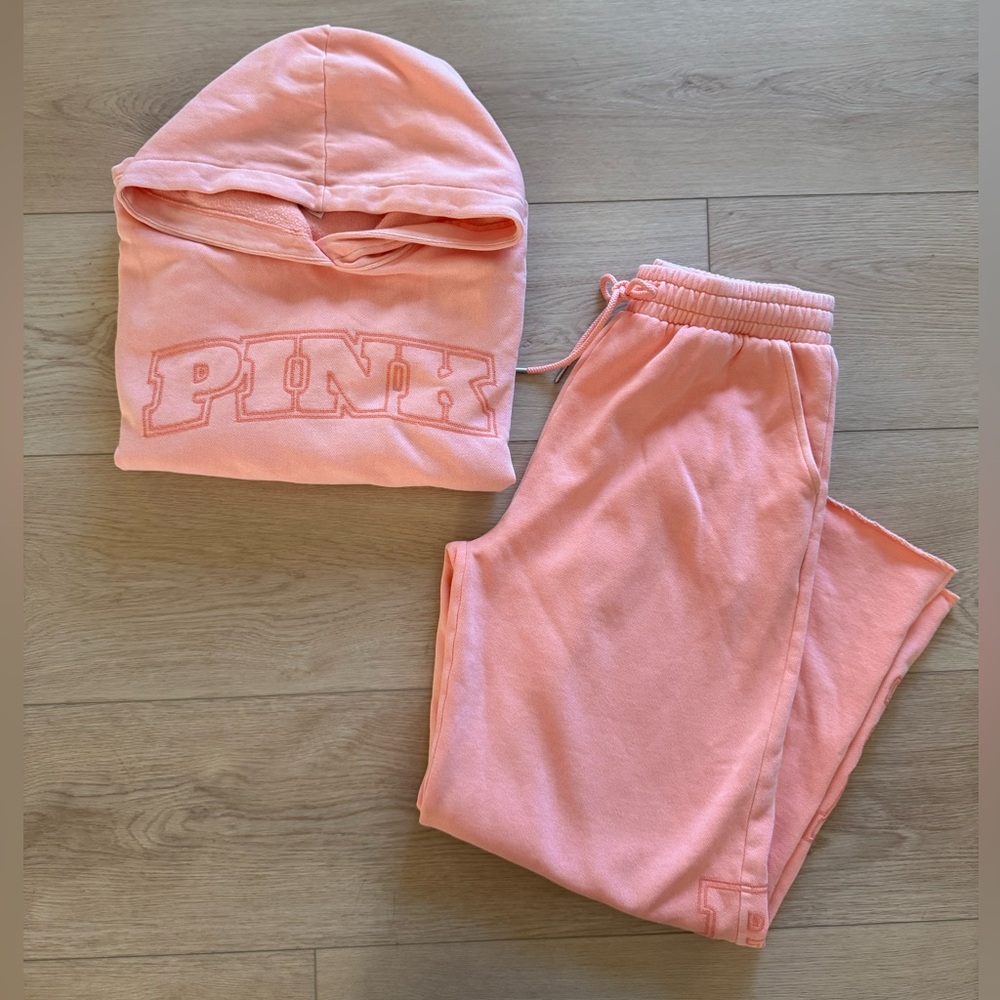 VS PINK peach colored sweatpants & hoodie set